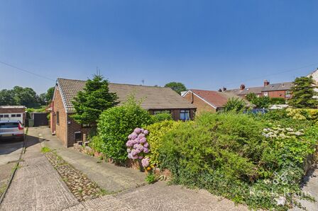 Grime Lane, 3 bedroom Semi Detached Bungalow for sale, &pound;200,000