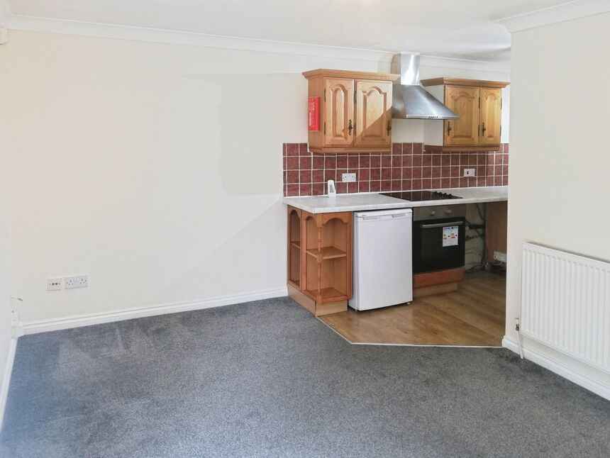 Main image of 1 bedroom Flat to rent, Doncaster Road, Wakefield, West Yorkshire, WF1