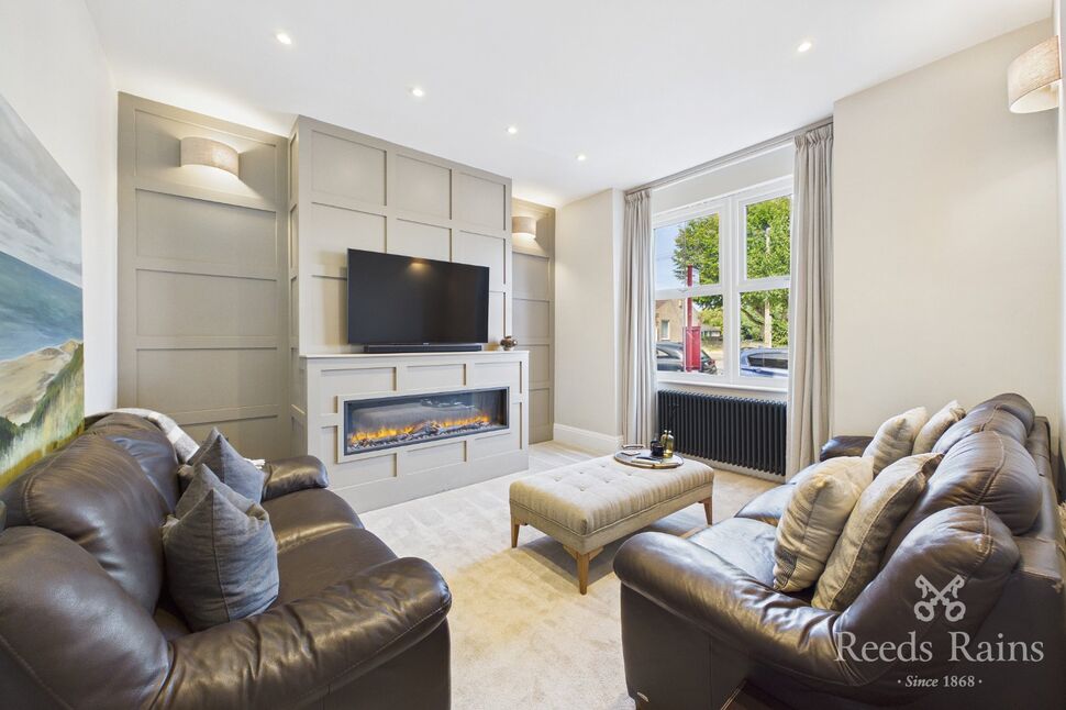 Main image of 3 bedroom Mid Terrace House for sale, Lingwell Gate Lane, Lofthouse, West Yorkshire, WF3