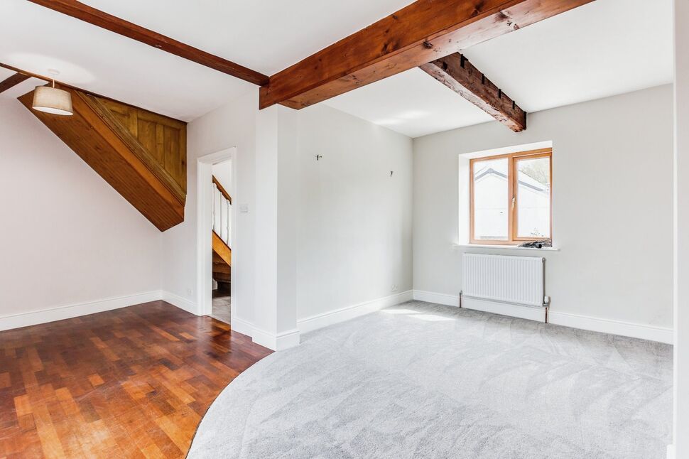 Main image of 2 bedroom End Terrace Property to rent, Shay Lane, Walton, West Yorkshire, WF2