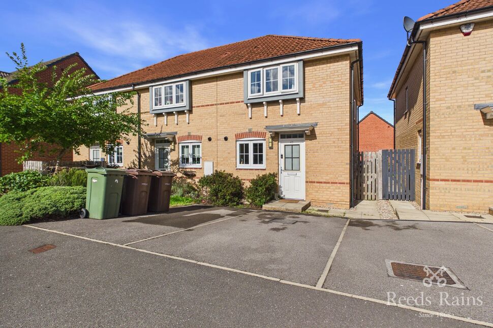 Main image of 2 bedroom End Terrace House for sale, Corbett Drive, Wakefield, West Yorkshire, WF2