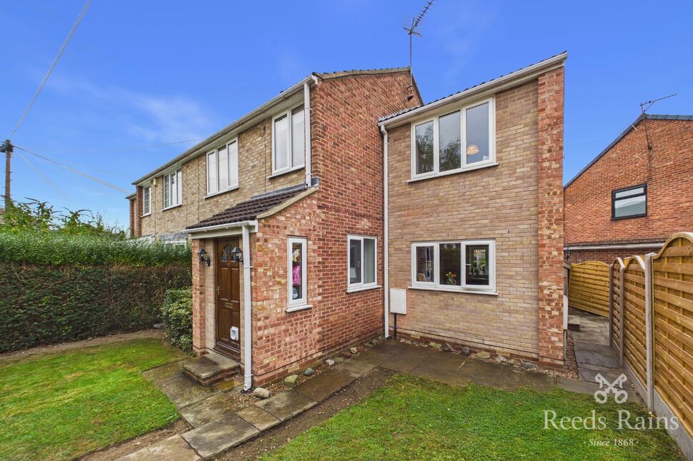 Main image of 4 bedroom Semi Detached House for sale, Manor Crescent, Walton, West Yorkshire, WF2