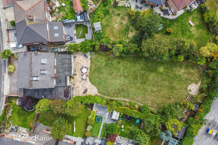 Martlett Road, 6 bedroom Detached House for sale, &pound;650,000