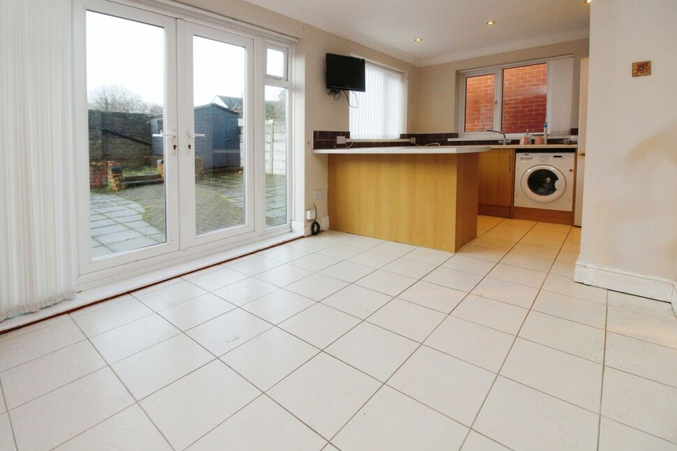 3 bedroom Semi Detached House for sale, Queens Drive, Walton, L4 £165,000