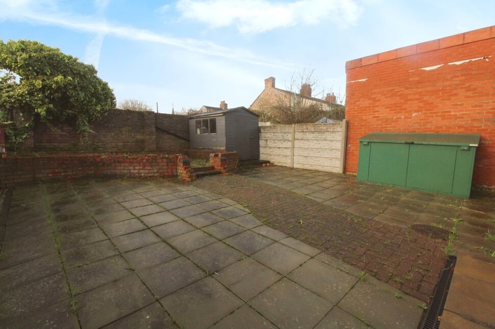 3 bedroom Semi Detached House for sale, Queens Drive, Walton, L4 £165,000