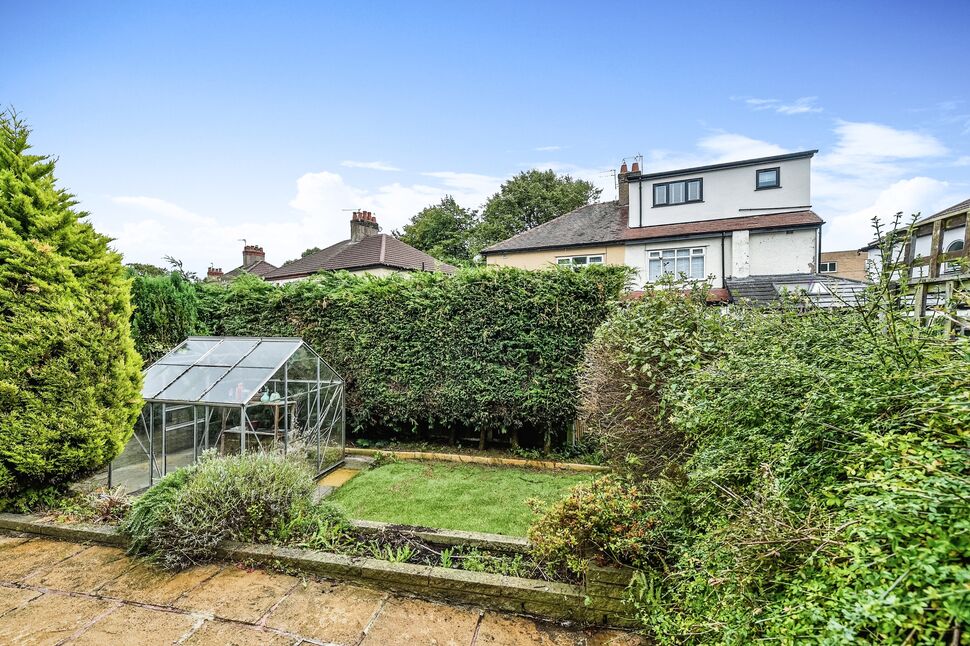 3 bedroom Semi Detached House for sale, West Oakhill Park, Liverpool