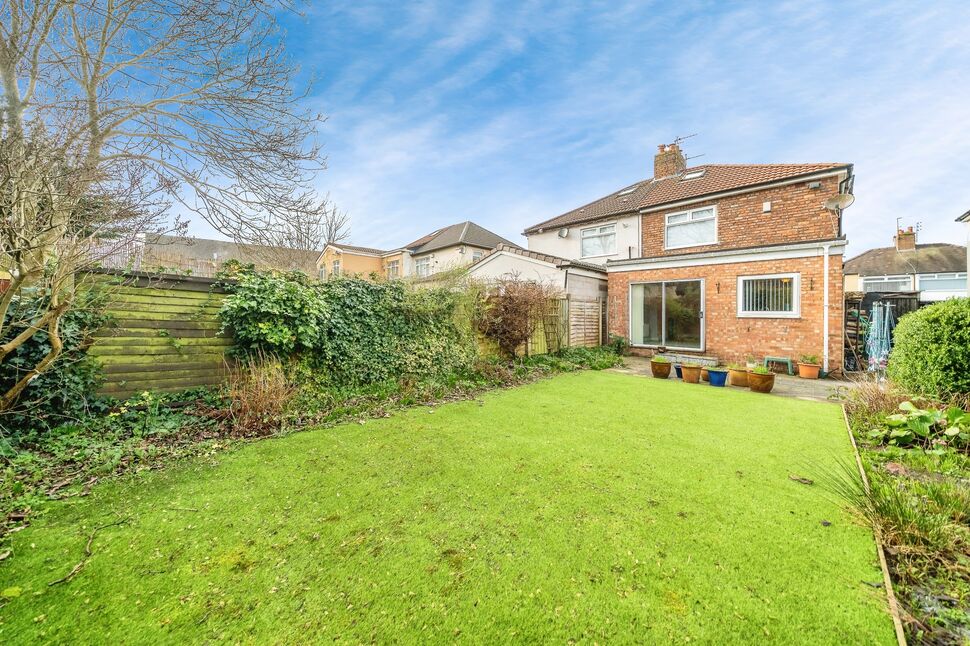 3 bedroom Semi Detached House for sale, Fieldton Road, Liverpool, L11