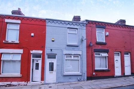 Oceanic Road, 2 bedroom Mid Terrace House to rent, £750 pcm