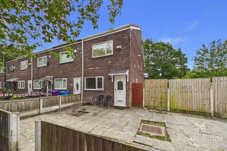 3 bedroom End Terrace House for sale