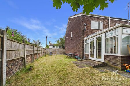 3 bedroom End Terrace House for sale