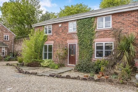 Birch Hill Mews, 3 bedroom Semi Detached House to rent, £1,350 pcm