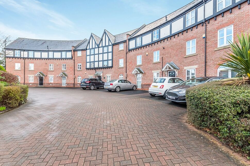 Main image of 2 bedroom Flat to rent, Holly Farm Court, Widnes, Cheshire, WA8