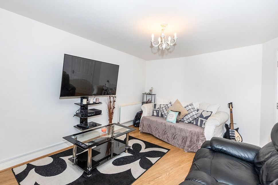 Kitchen / Living Room