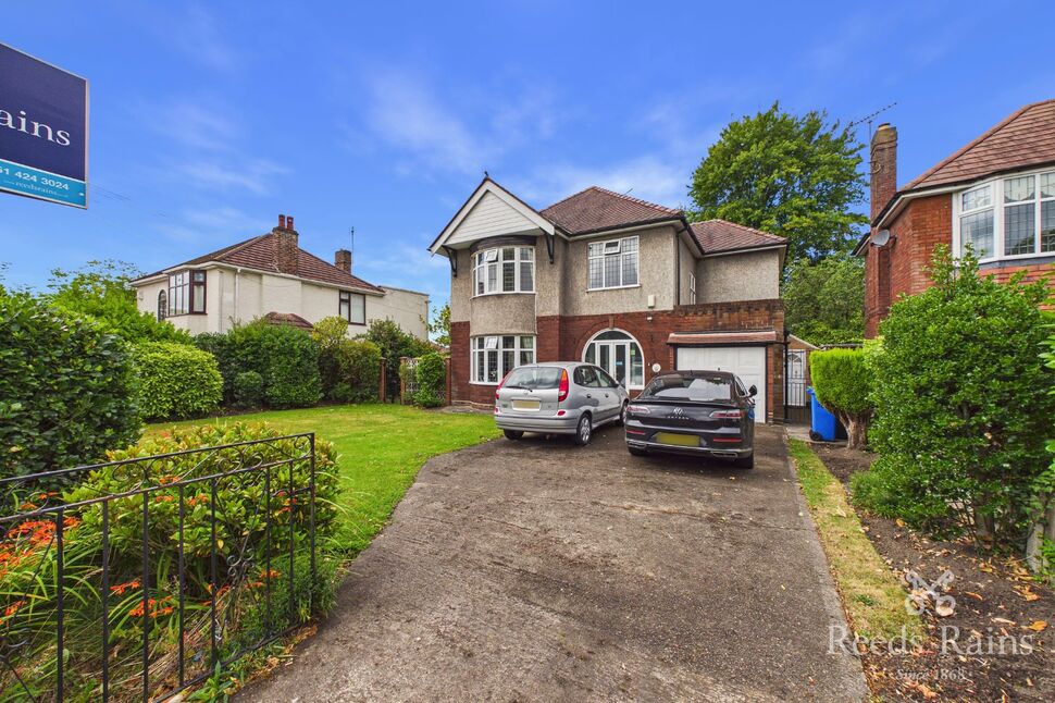 Main image of 4 bedroom Detached House for sale, Birchfield Road, Widnes, Cheshire, WA8