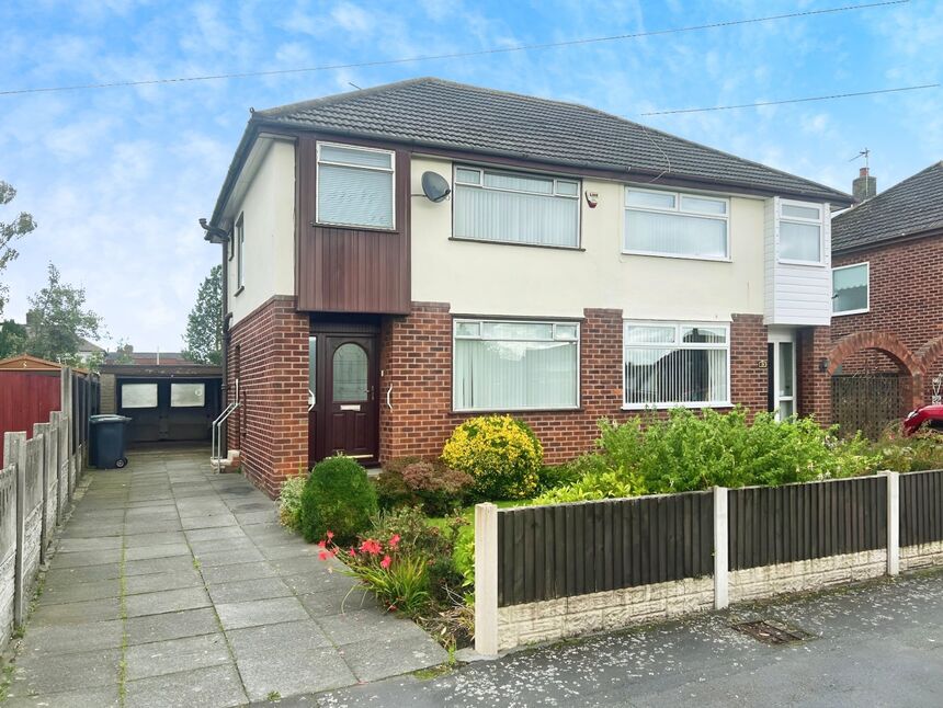 Main image of 3 bedroom Semi Detached House for sale, Cawfield Avenue, Widnes, Cheshire, WA8