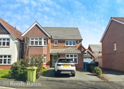 Dorothea Crescent, 4 bedroom Detached House to rent, £1,850 pcm