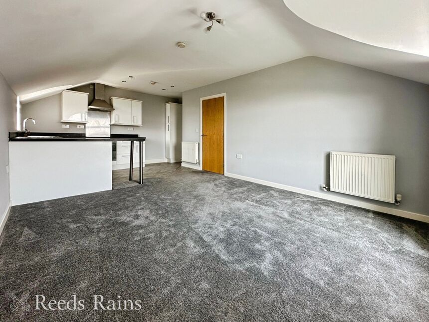 Lounge / Kitchen