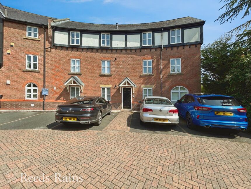 Main image of 2 bedroom Flat for sale, Cronton Farm Court, Upton Rocks Avenue, Cheshire, WA8