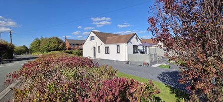 Wheatfield Road, 4 bedroom Semi Detached House for sale, £495,000