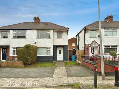 Farnworth Street, 3 bedroom Semi Detached House to rent, &pound;950 pcm