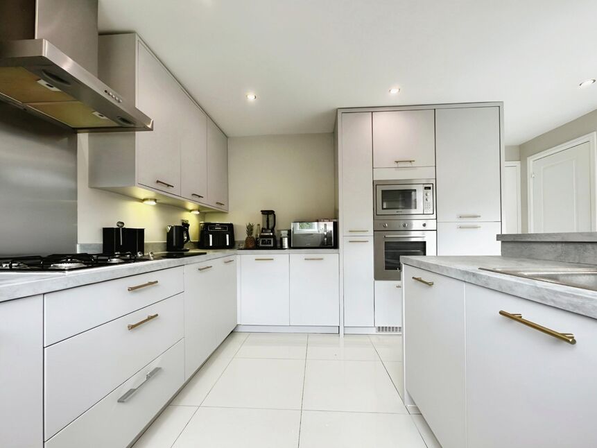 Kitchen / Family Room