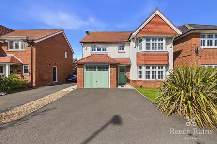 Lunts Heath Road, 4 bedroom Detached House for sale, &pound;525,000