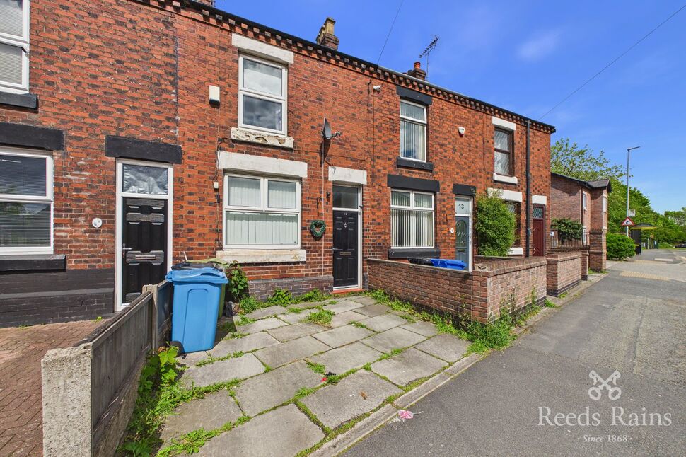 Main image of 2 bedroom Mid Terrace House for sale, Dundalk Road, Cheshire, WA8