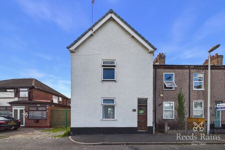 Green Lane, 2 bedroom End Terrace House for sale, &pound;80,000