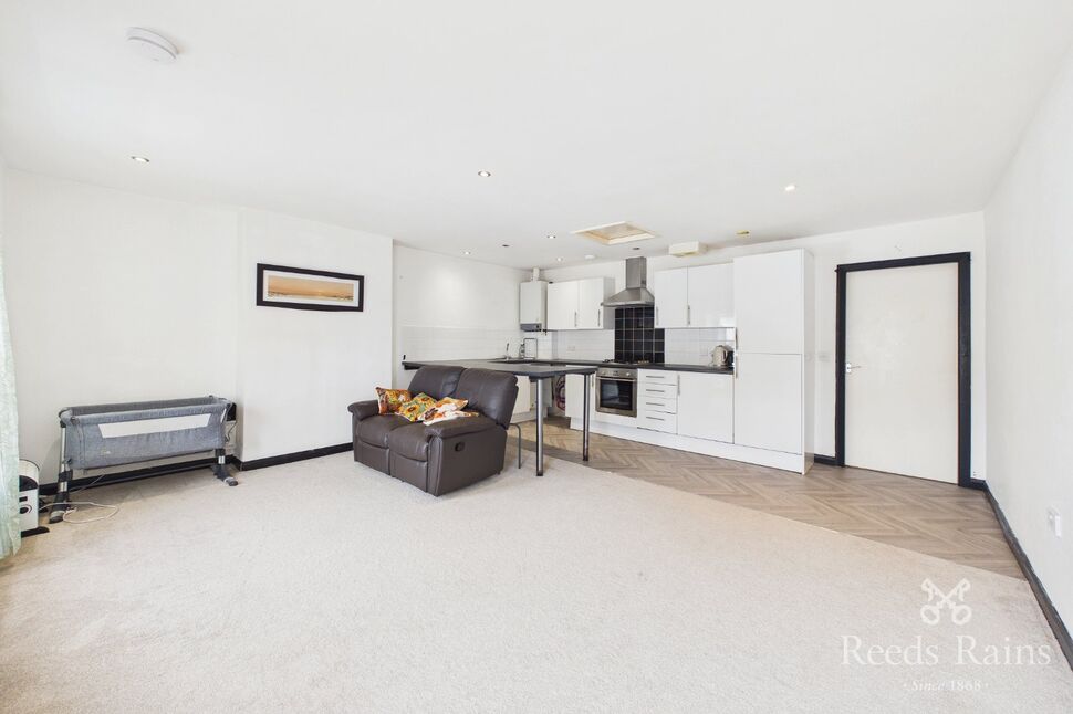 Main image of 2 bedroom Flat to rent, Mersey Road, Widnes, Cheshire, WA8
