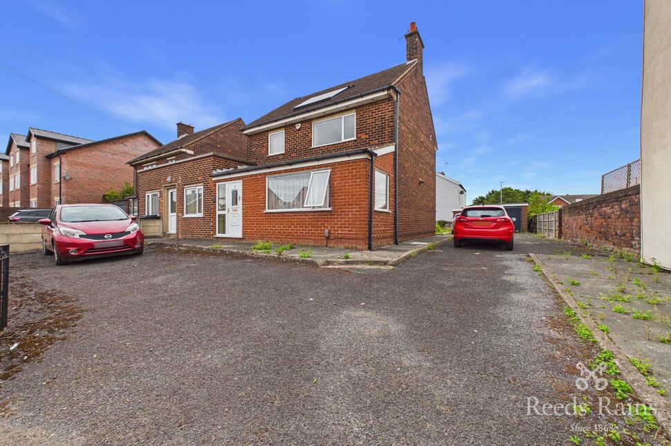 Main image of 3 bedroom Detached House for sale, Hale Road, Widnes, Cheshire, WA8