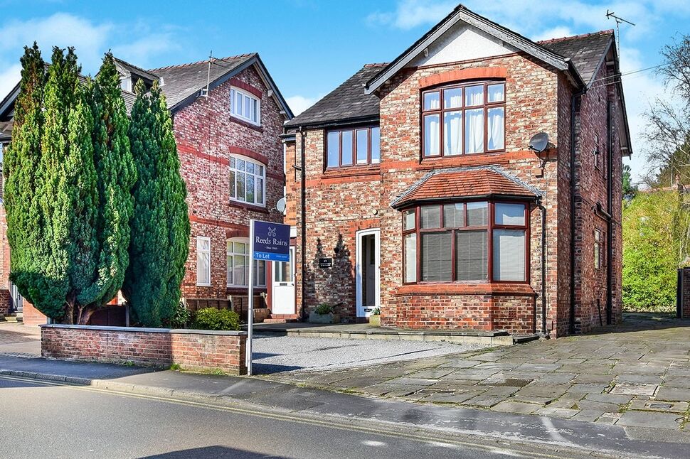 2 bedroom Flat to rent, 10 Kennerleys Lane, Wilmslow, SK9 £895 pcm