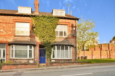 3 bedroom End Terrace House for sale
