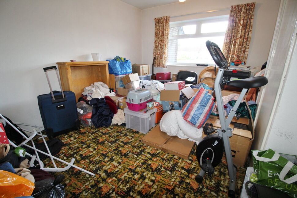 2 bedroom End Terrace House for sale, Spath Lane, Handforth, SK9 £214,950