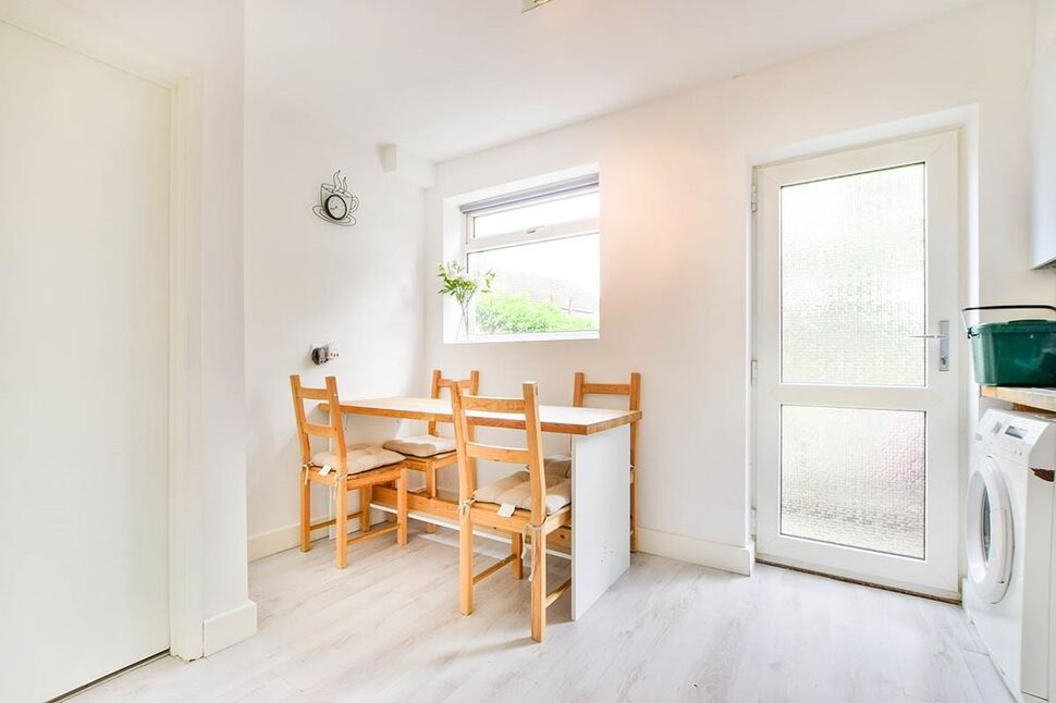 Kitchen / Breakfast Room