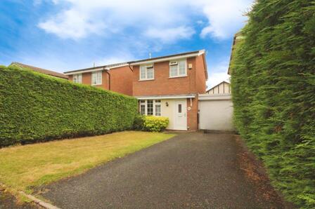 2 bedroom Link Detached House to rent