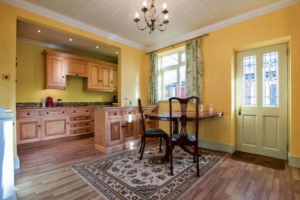 2 bedroom Detached House for sale, Mount Pleasant, Wilmslow, SK9 £330,000