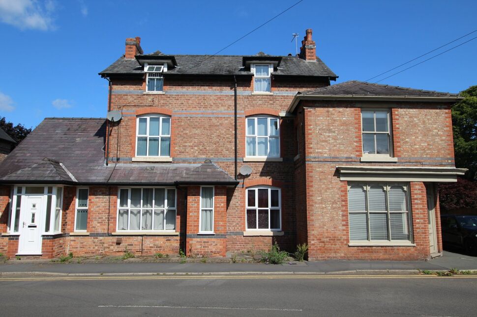 Main image of 2 bedroom House for sale, Gravel Lane, Wilmslow, Cheshire, SK9
