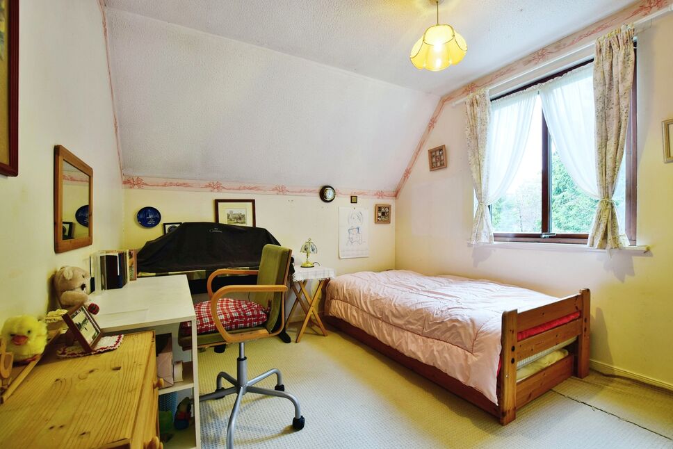 4 bedroom Detached House for sale, Sefton Drive, Wilmslow, SK9 £650,000