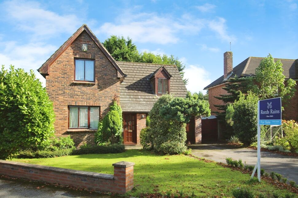 Main image of 4 bedroom Detached House for sale, Sefton Drive, Wilmslow, Cheshire, SK9