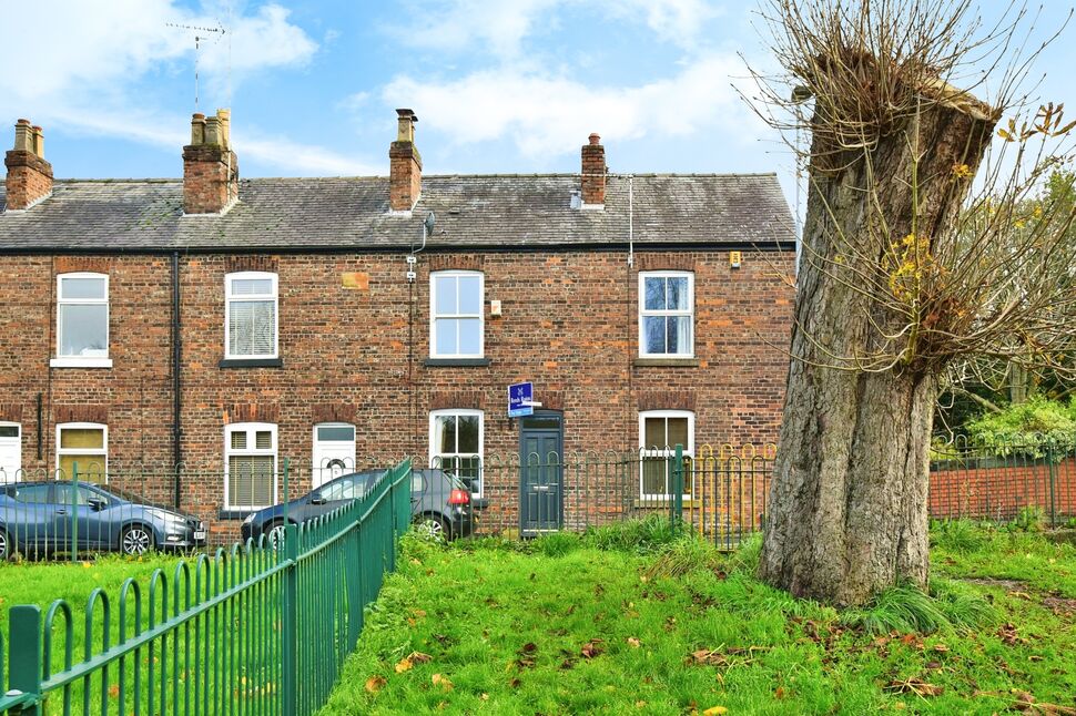 2 bedroom Mid Terrace House for sale, Cliff Road, Wilmslow, SK9 £290,000