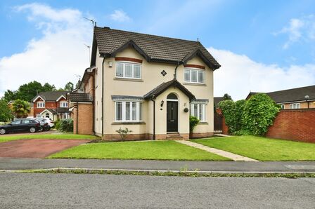 Holmeswood Close, 3 bedroom Semi Detached House for sale, £347,500
