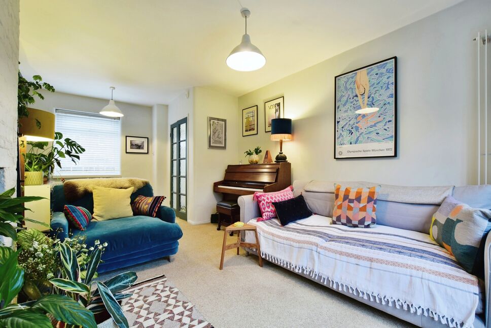 2 bedroom Mid Terrace House for sale, Egerton Road, Wilmslow, SK9 £