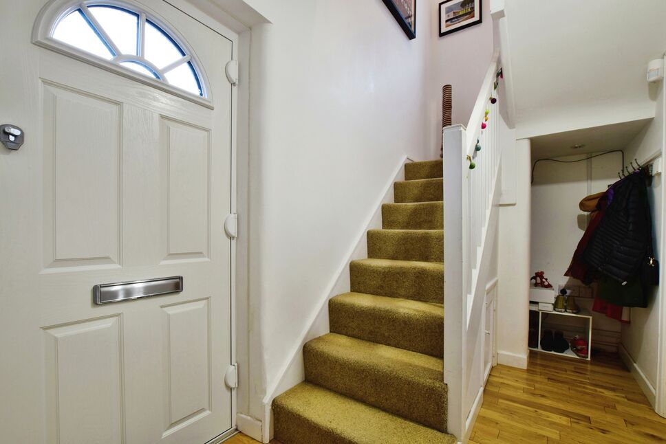 2 bedroom Mid Terrace House for sale, Egerton Road, Wilmslow, SK9 £