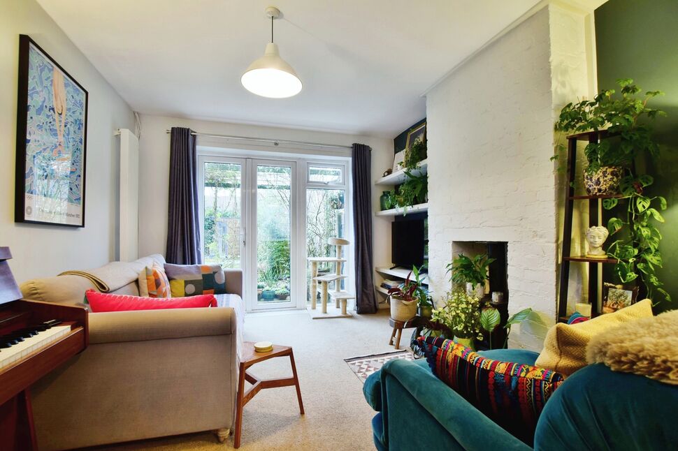 2 bedroom Mid Terrace House for sale, Egerton Road, Wilmslow, SK9 £