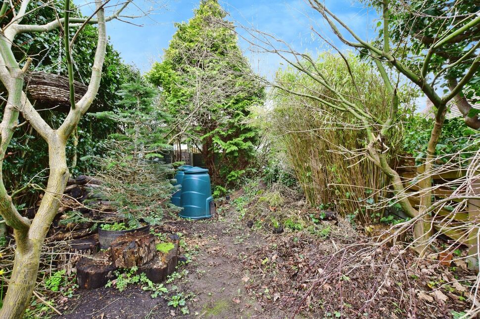 2 bedroom Mid Terrace House for sale, Egerton Road, Wilmslow, SK9 £