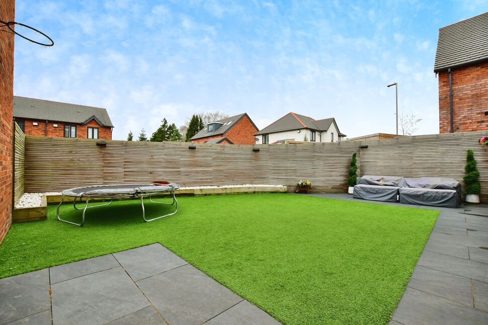 5 bedroom Detached House for sale, Riflemans Close, Wilmslow, SK9 £