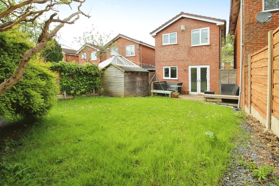 2 bedroom Link Detached House for sale, Mainwaring Drive, Wilmslow, SK9 £310,000