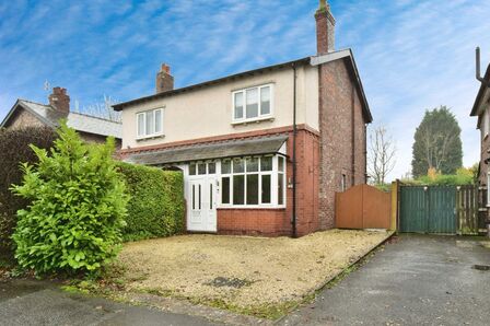 Dean Row Road, 2 bedroom Semi Detached House for sale, £410,000