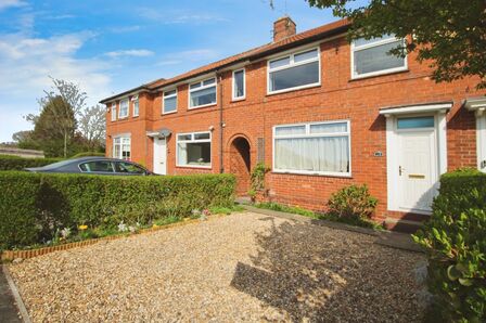 3 bedroom Mid Terrace House for sale