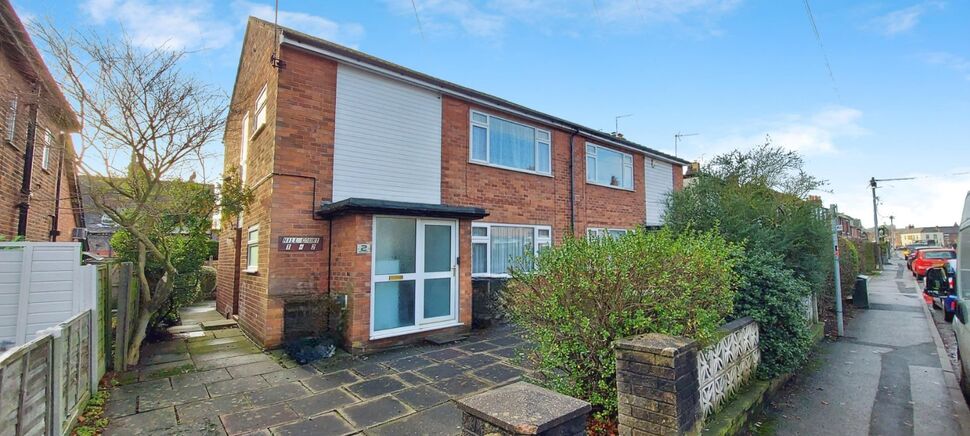 Main image of 1 bedroom  Flat for sale, Chapel Lane, Wilmslow, Cheshire, SK9